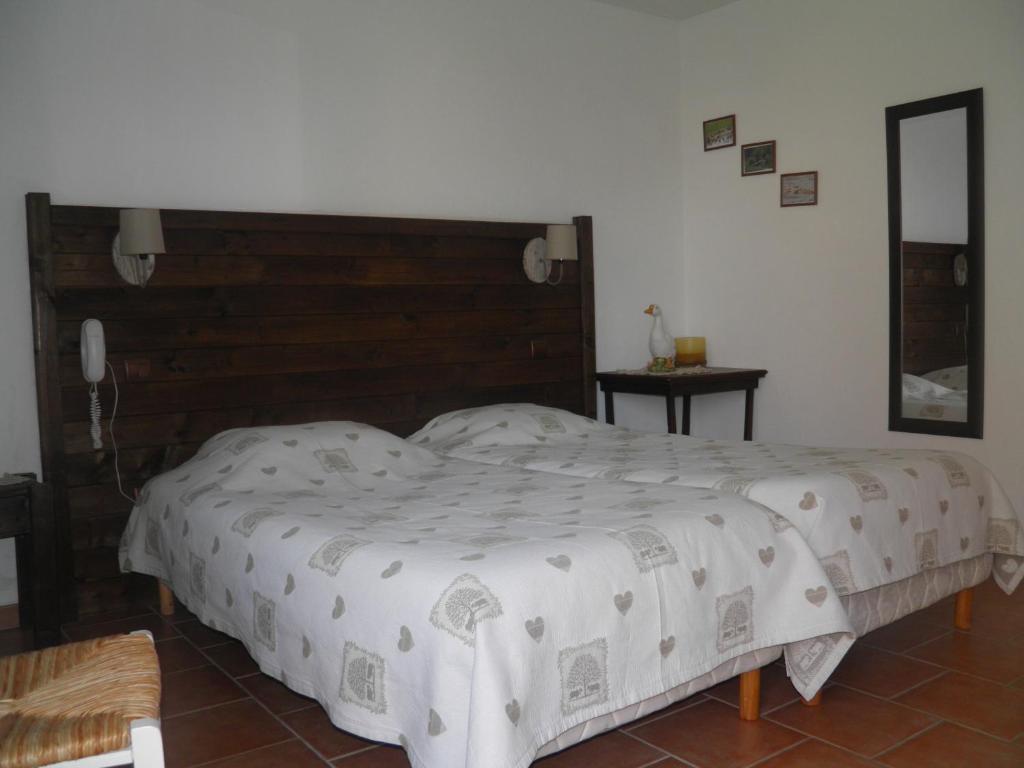 Hotel La Ferme Des 3 Maillets Avaray Zimmer foto