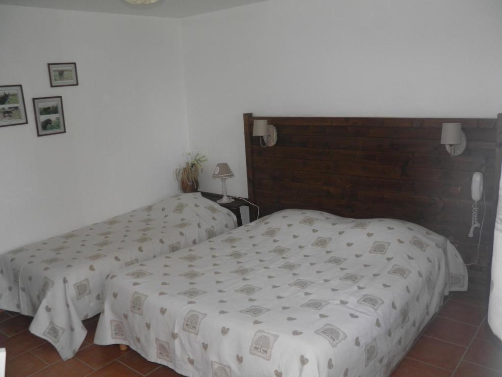 Hotel La Ferme Des 3 Maillets Avaray Zimmer foto