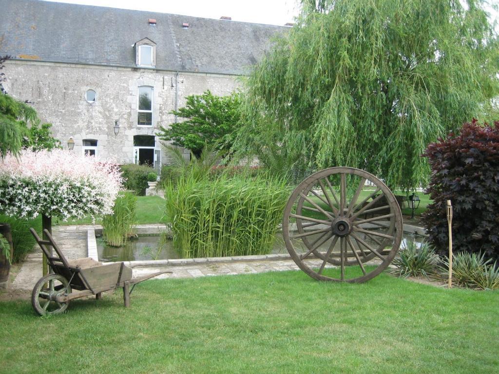 Hotel La Ferme Des 3 Maillets Avaray Exterior foto